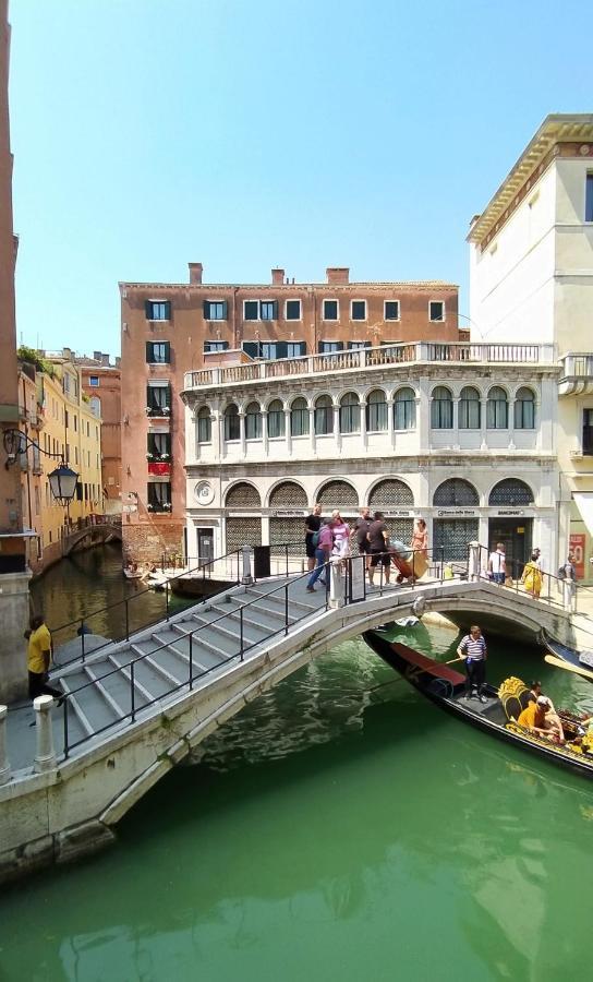 Palazzo Orseolo- Gondola View Hotel Venice Ngoại thất bức ảnh